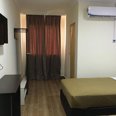 Grand Business Hotel Jertih Luaran gambar