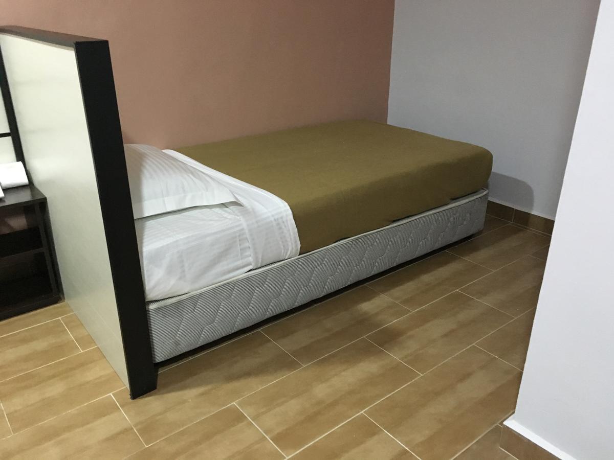 Grand Business Hotel Jertih Luaran gambar